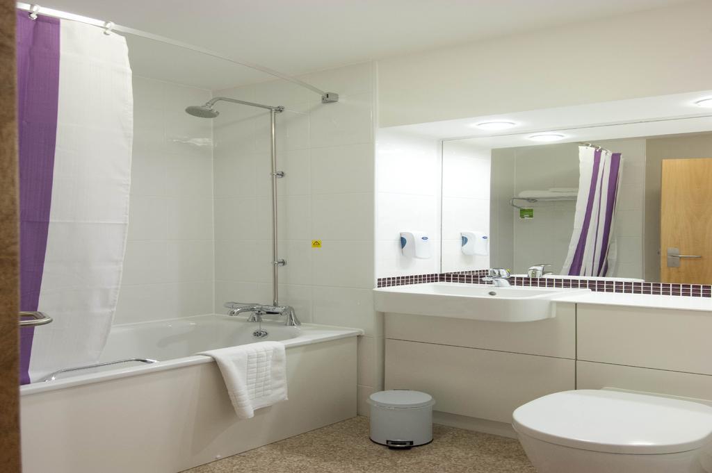 Holiday Inn Newcastle City Εξωτερικό φωτογραφία