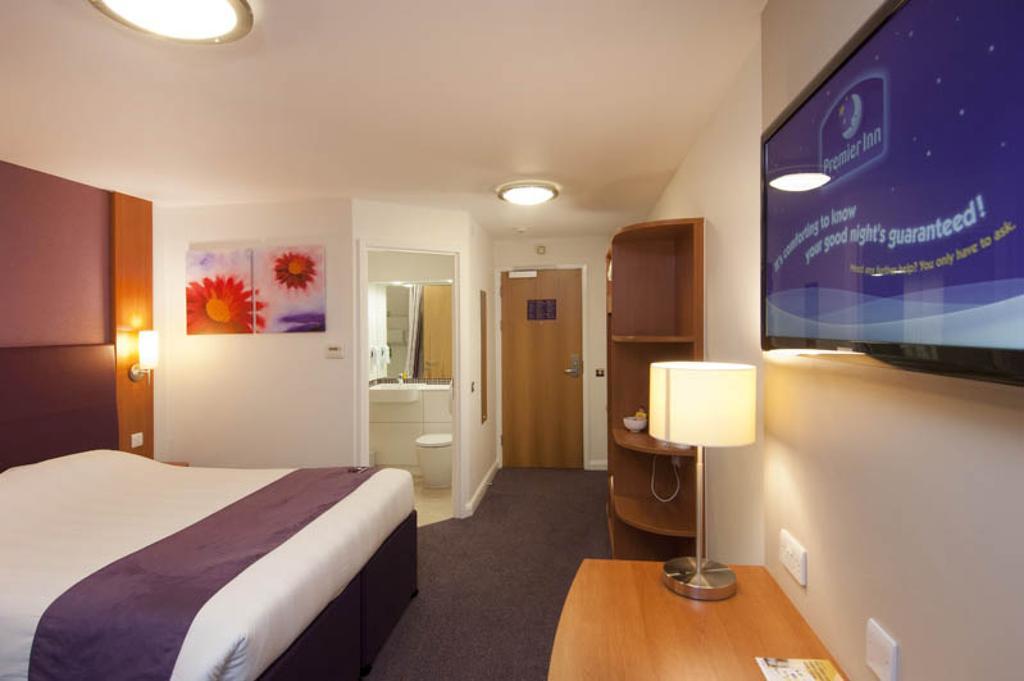 Holiday Inn Newcastle City Εξωτερικό φωτογραφία
